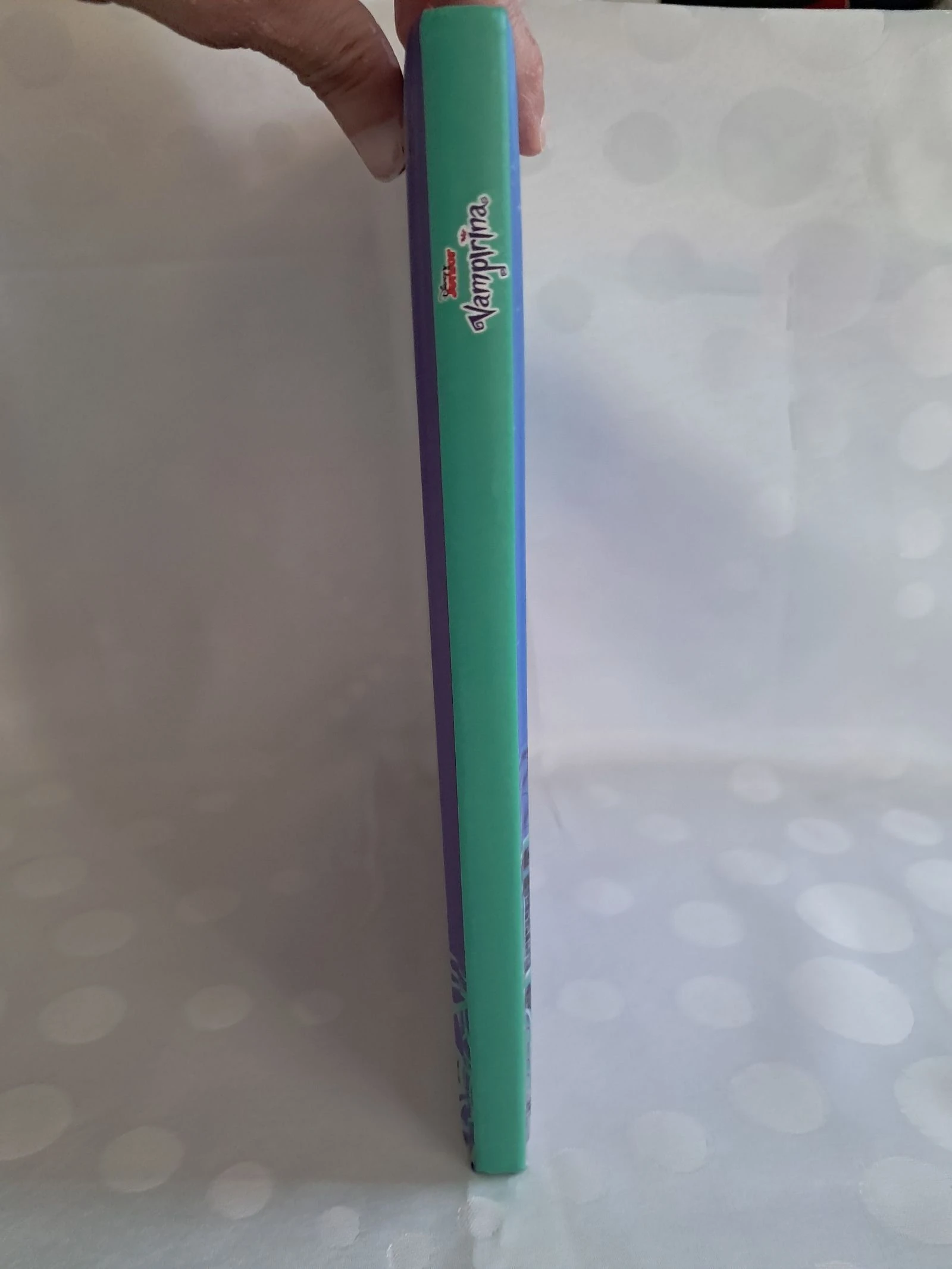 4 histórias de Vampirina – photo 4